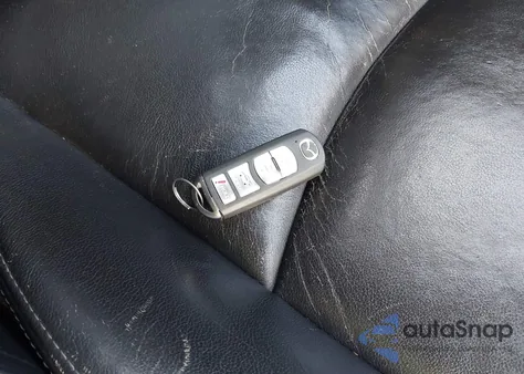 2011 Mazda Mazda3 S Grand Touring z USA, uszkodzony, nr VIN JM1BL1W63B1462762